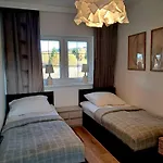 Dom Radomieszka Z Widokiem Na Rudawy I Sniezke